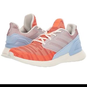 NWT Adidas Rapid Run sneakers